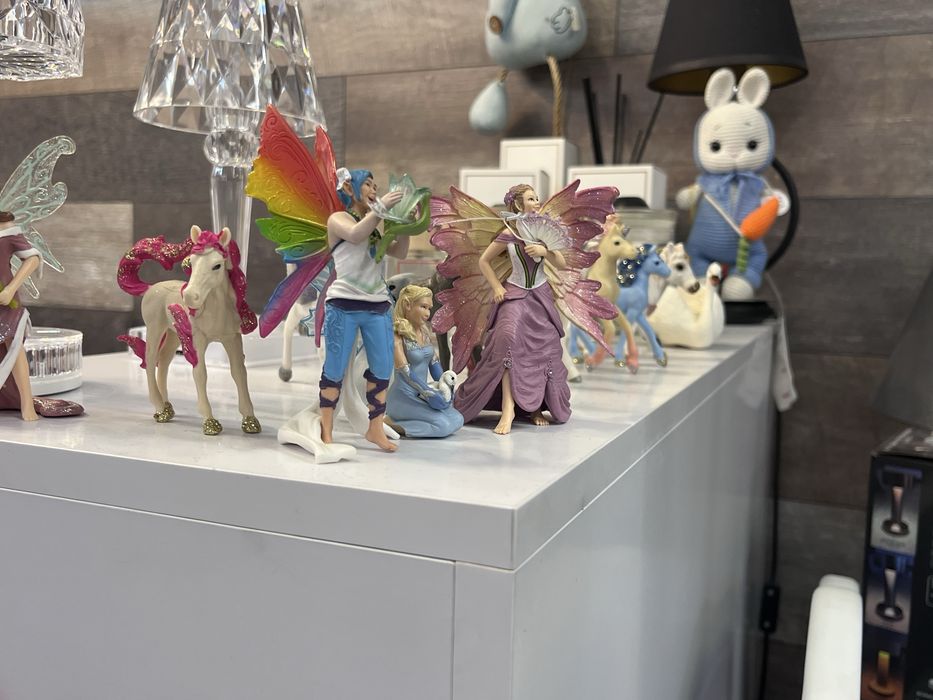 Schleich фігурки: тварин, принцес