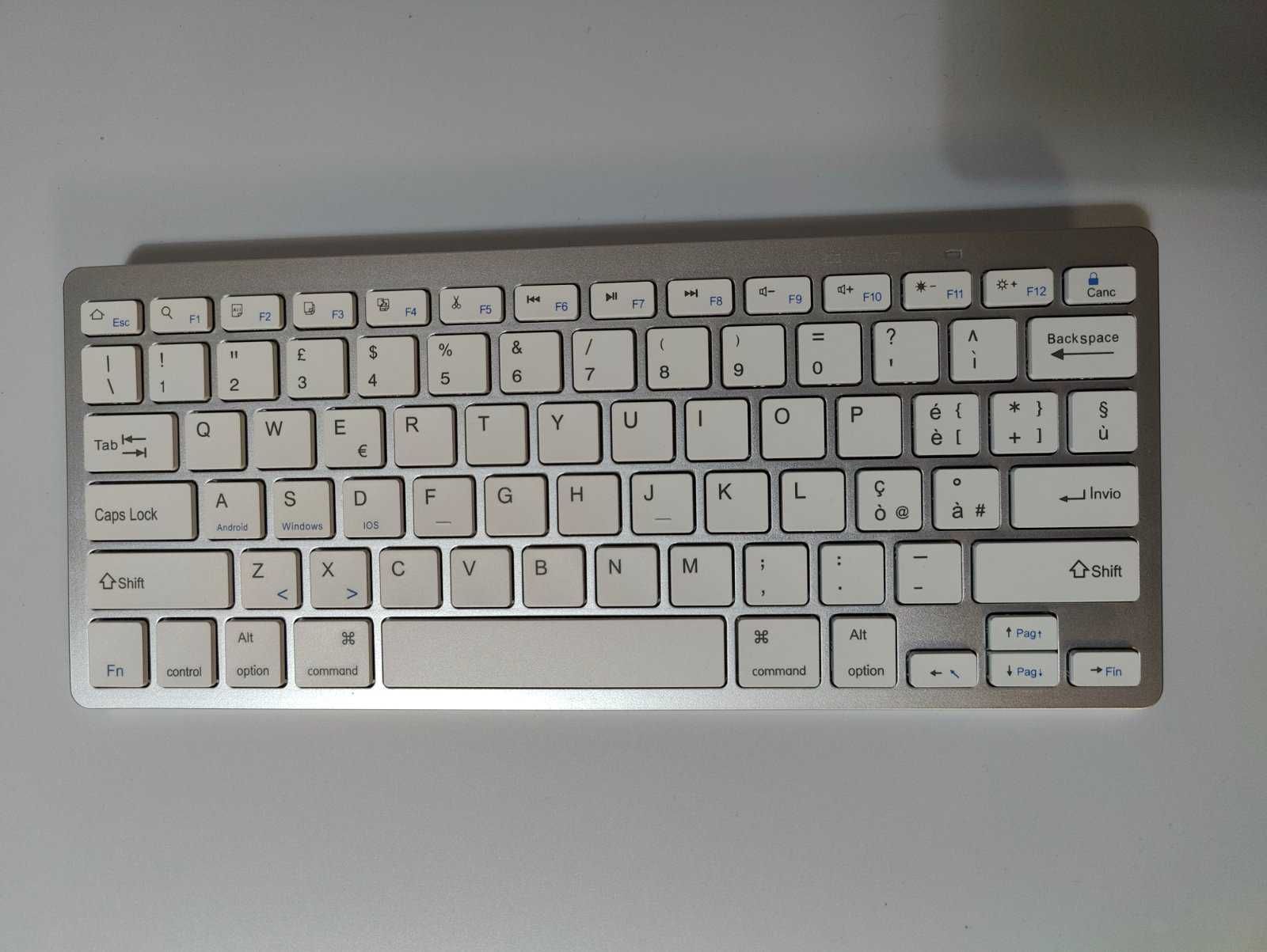 Bezprzewodowa klawiatura QWERTY, iOS/Android/Windows, srebrna