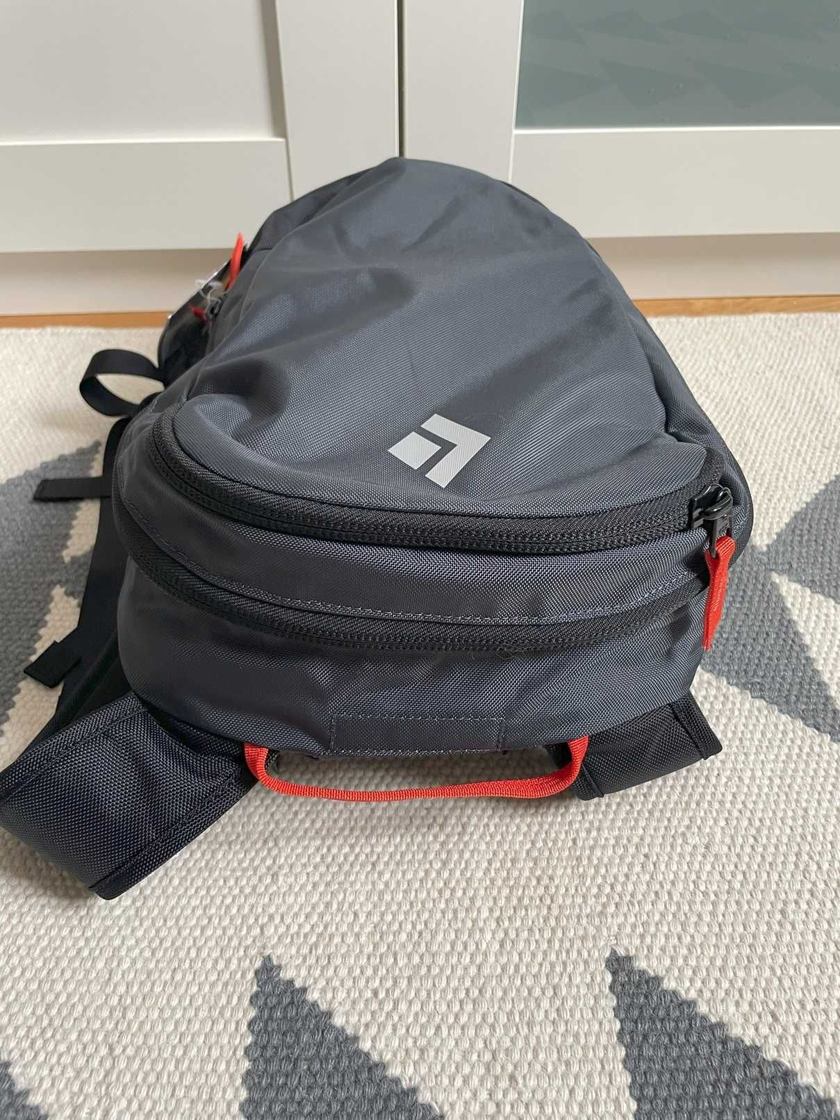 Plecak turystyczny/trekkingowy Black Diamond Bullet 16L (nowy)