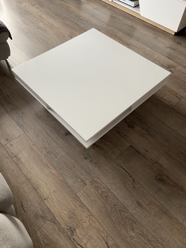 Stolik Ikea Tofteryd