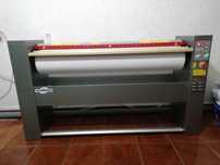 Lavandaria-Calandra monofasica velocidade variável 40Kg/h