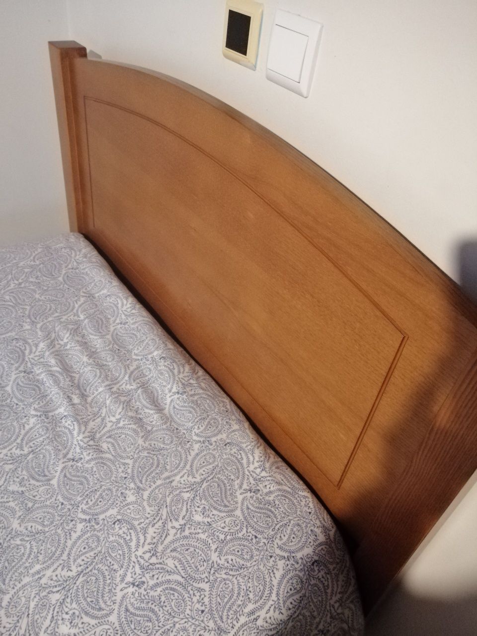 Cama completa de solteiro