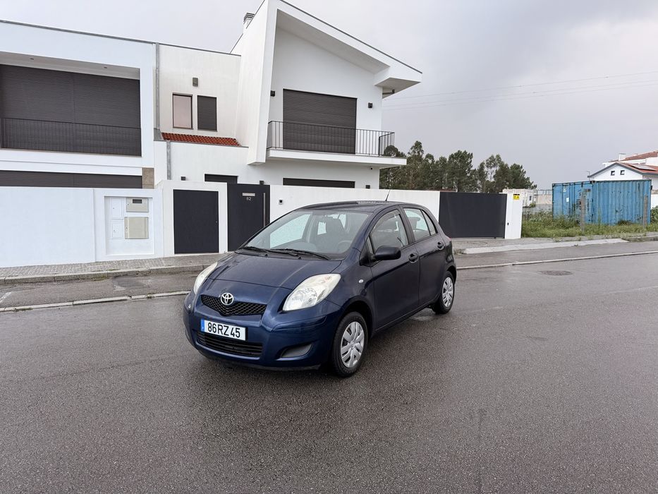 TOYOTA YARIS 1.0 VVT-i - 2010