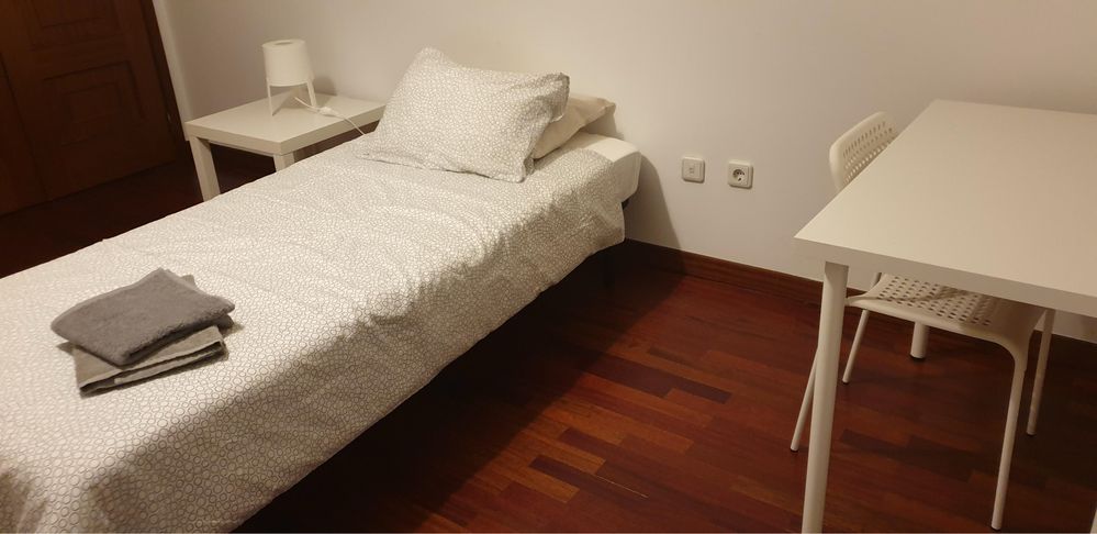 Arrenda-se Apartamento T3- Costa Guimaraes