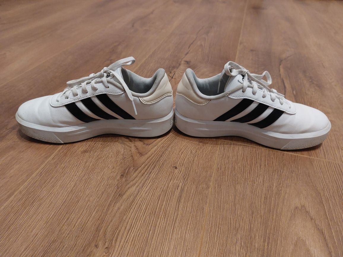 Białe buty trampki Adidas