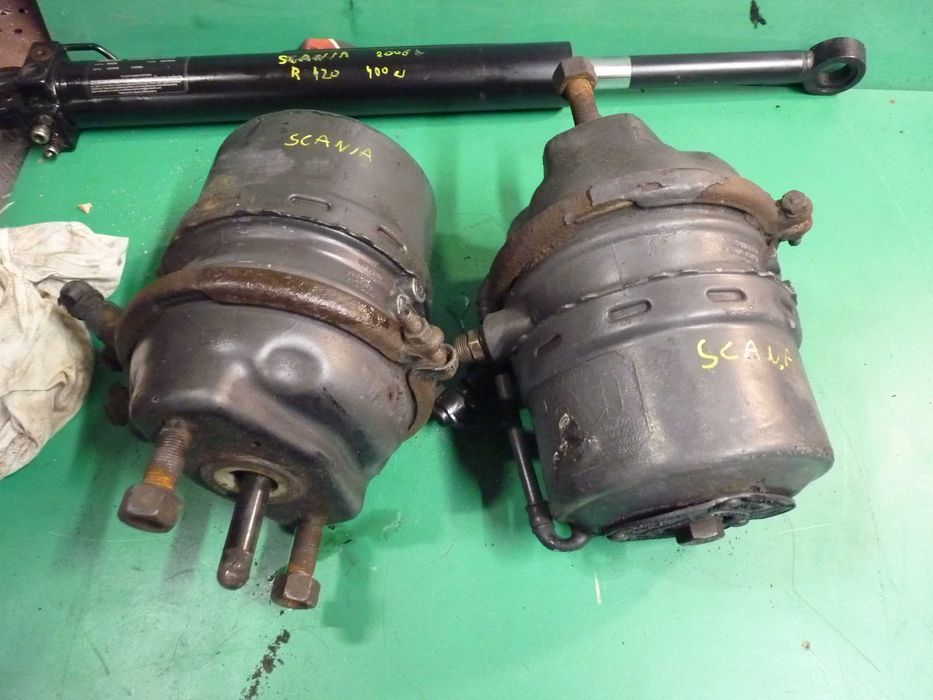 siłownik hamulcowy przód przedni SCANIA r 2006r