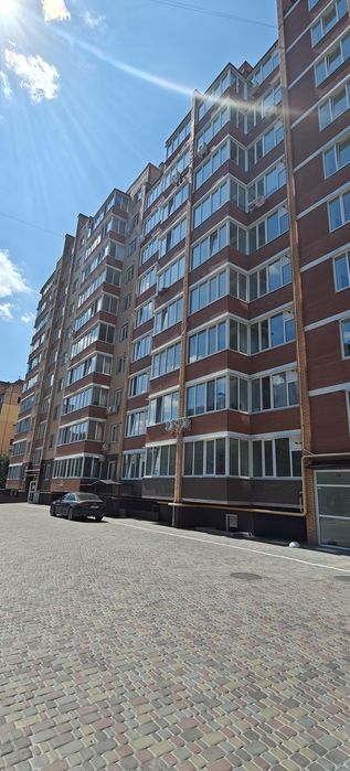 Продам квартиру 65м2 можна по спецкоштах