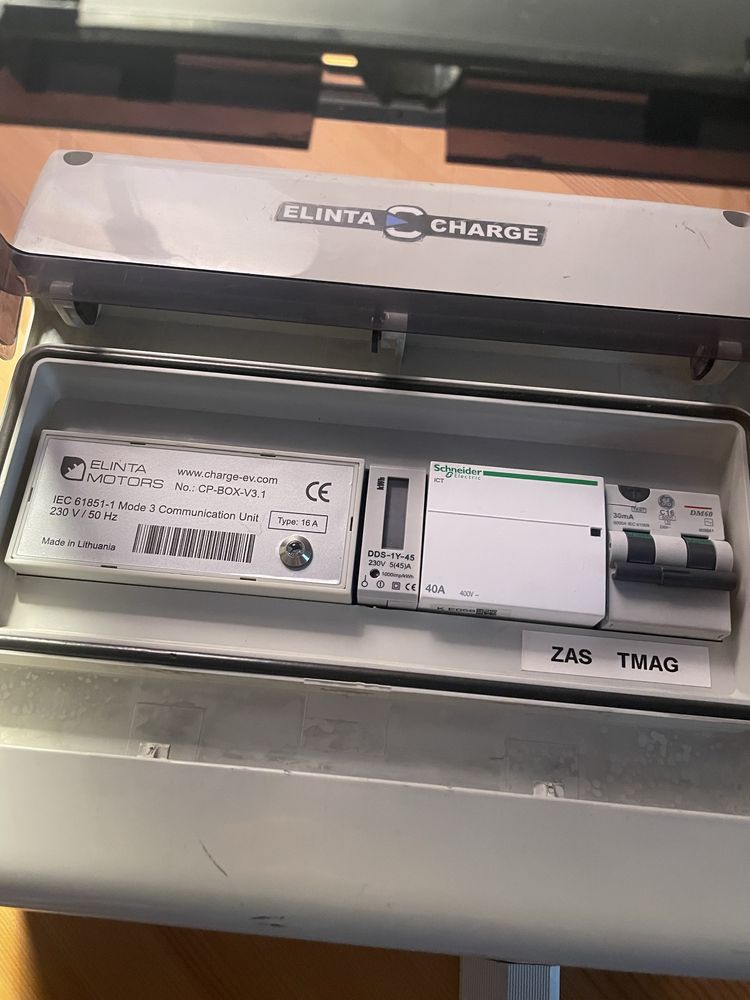 Ładowarka do samochów elektrycznych Elinta Charge EM-HBM-T2-3.6