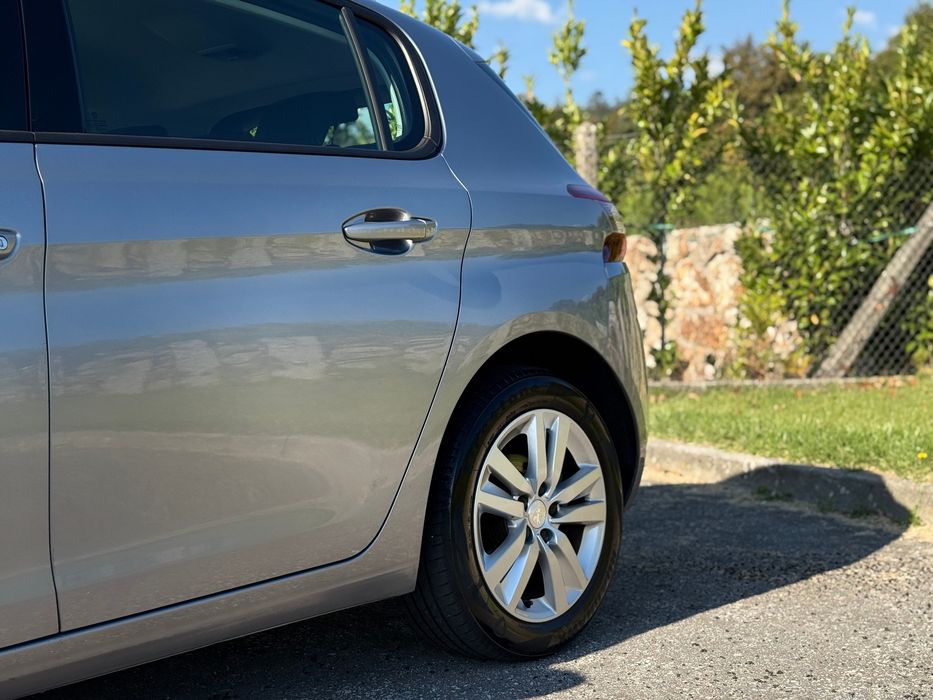 Peugeot 308 BlueHDi 130 Active Pack