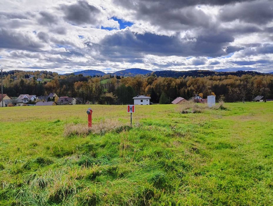 Działka uzbrojona 3000m²