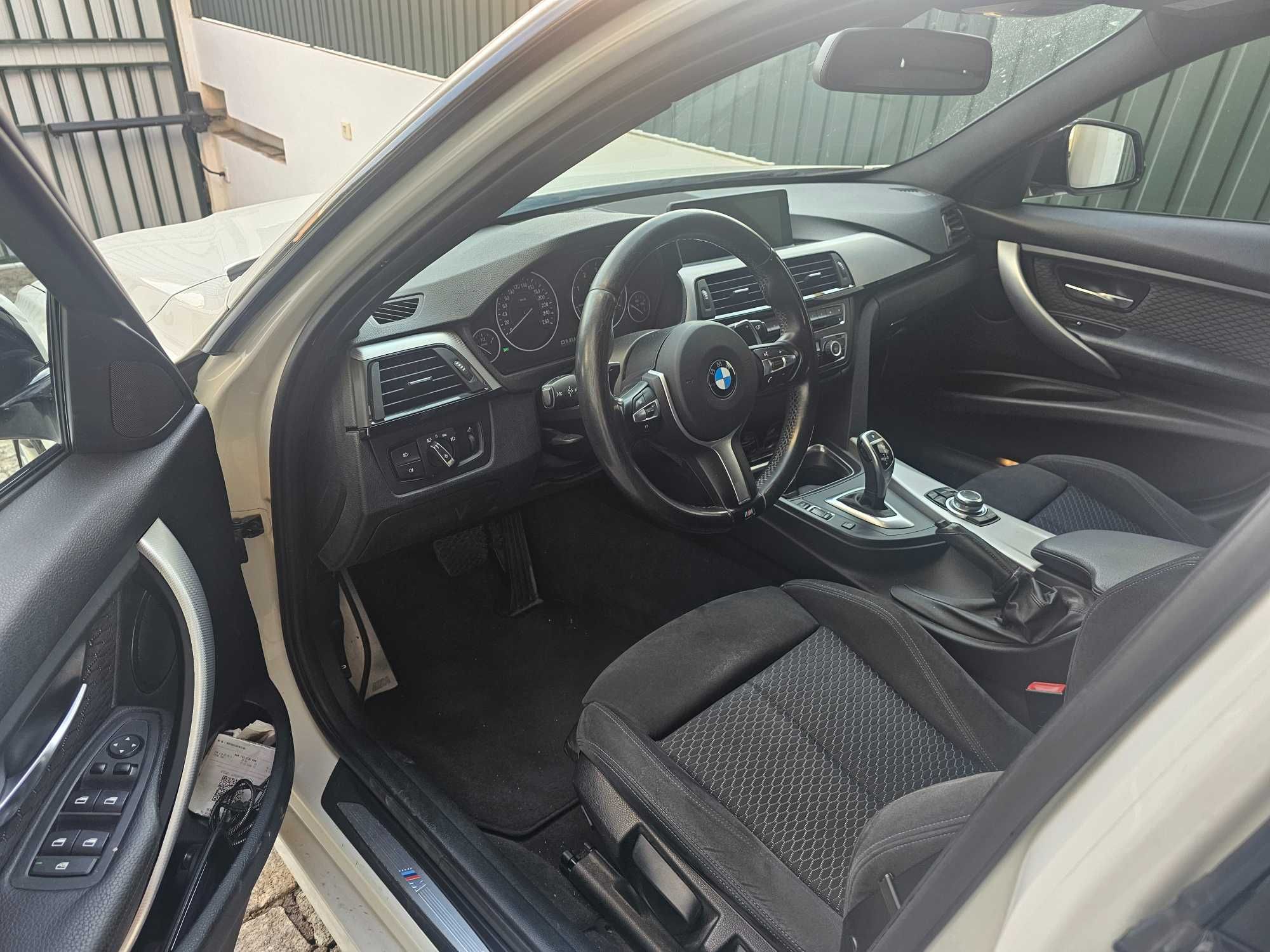 BMW 320d F30 Pack M