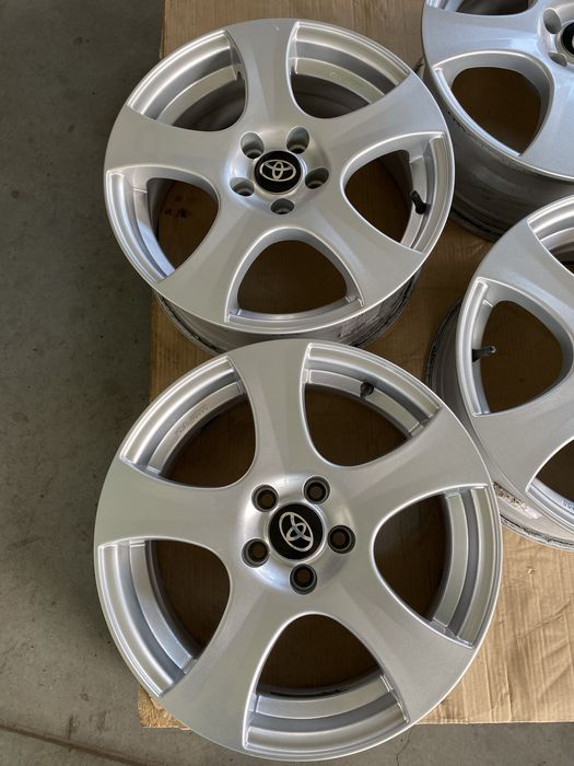Felgi aluminiowe 16 cali Toyota Yaris IV
