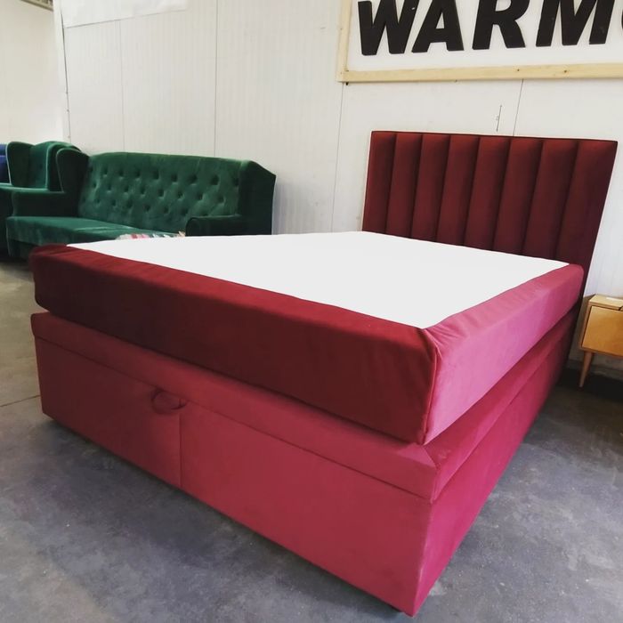 Sprzedam łóżko z materacem model ekspozycyjny