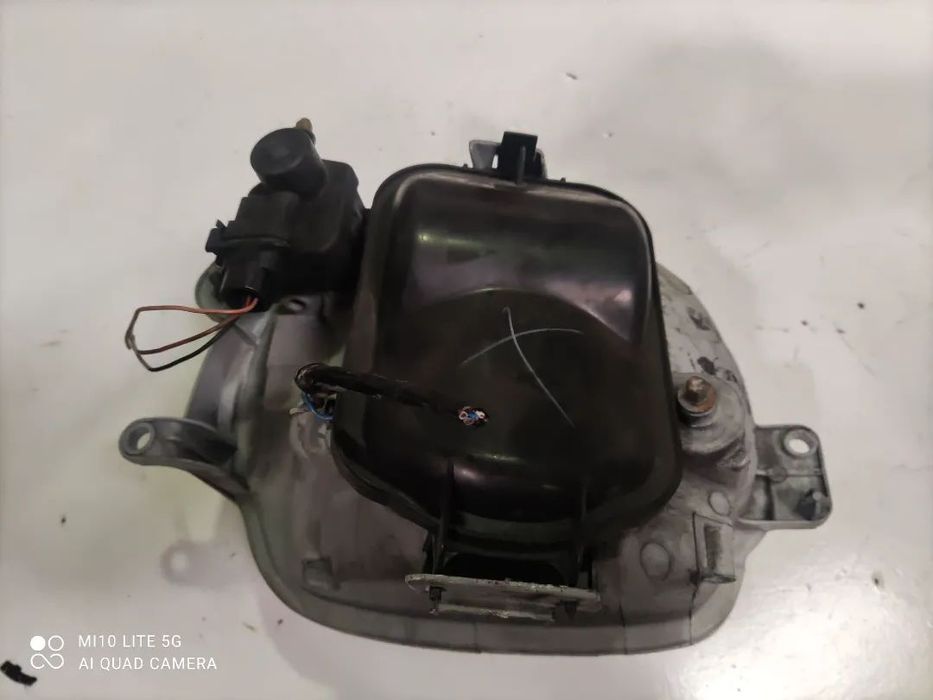 Farol esquerdo -  Twingo I ( Fase 2 )