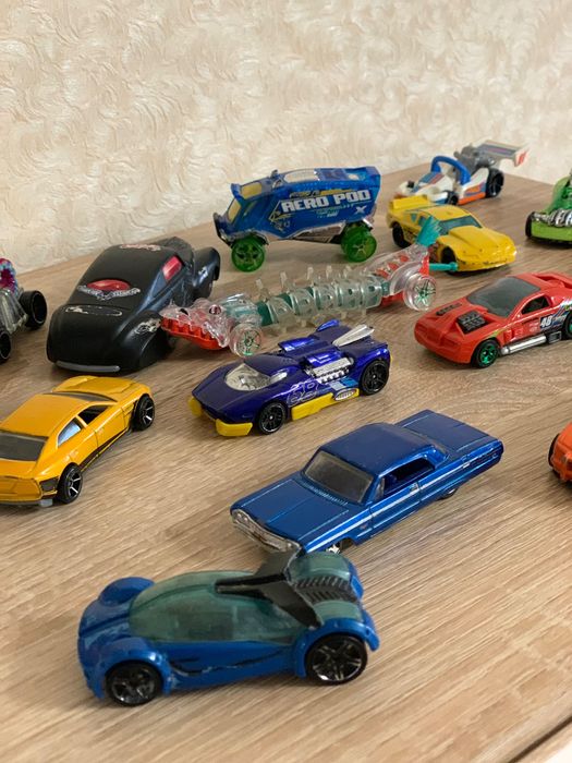 Машинки Hot Wheels, бу