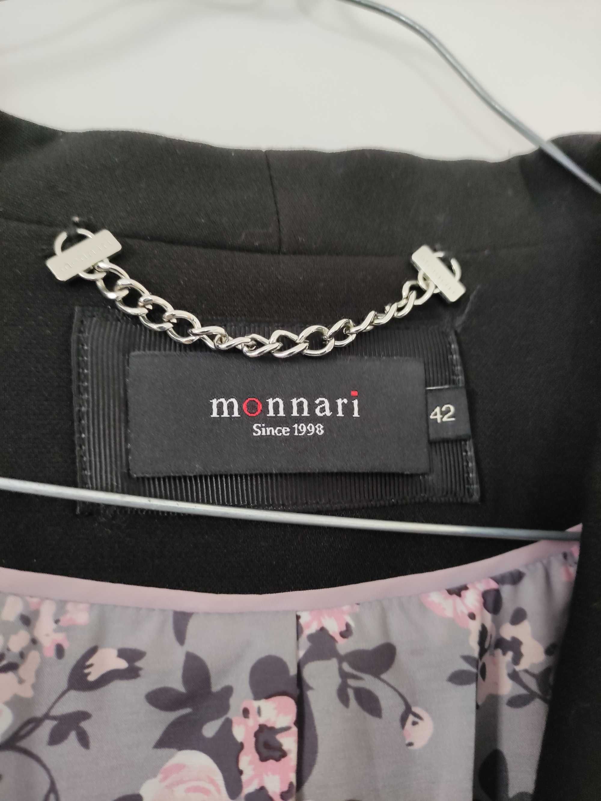 Marynarka Monnari