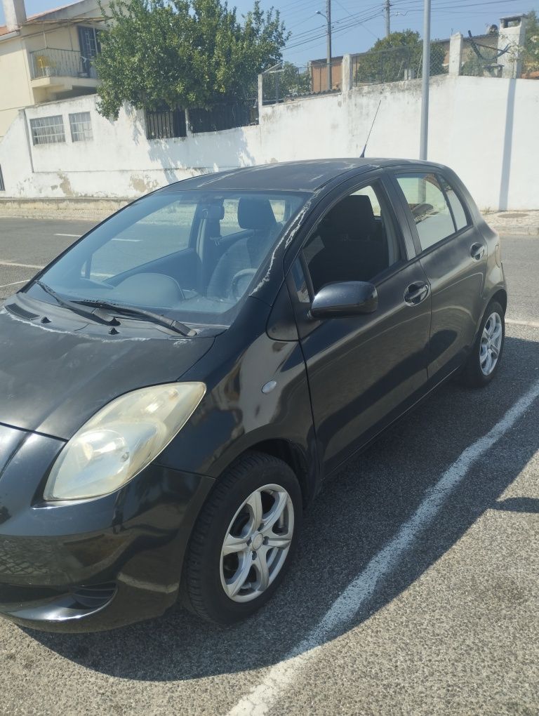Toyota Yaris 1.0