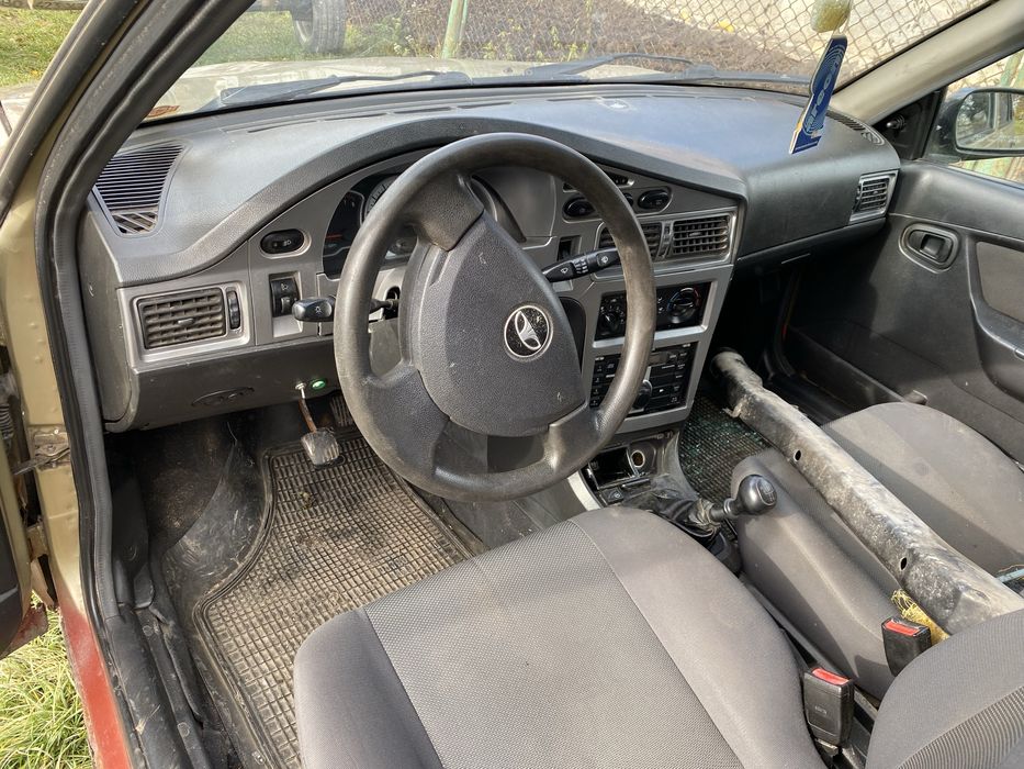 Продам део нексію по запчастинах