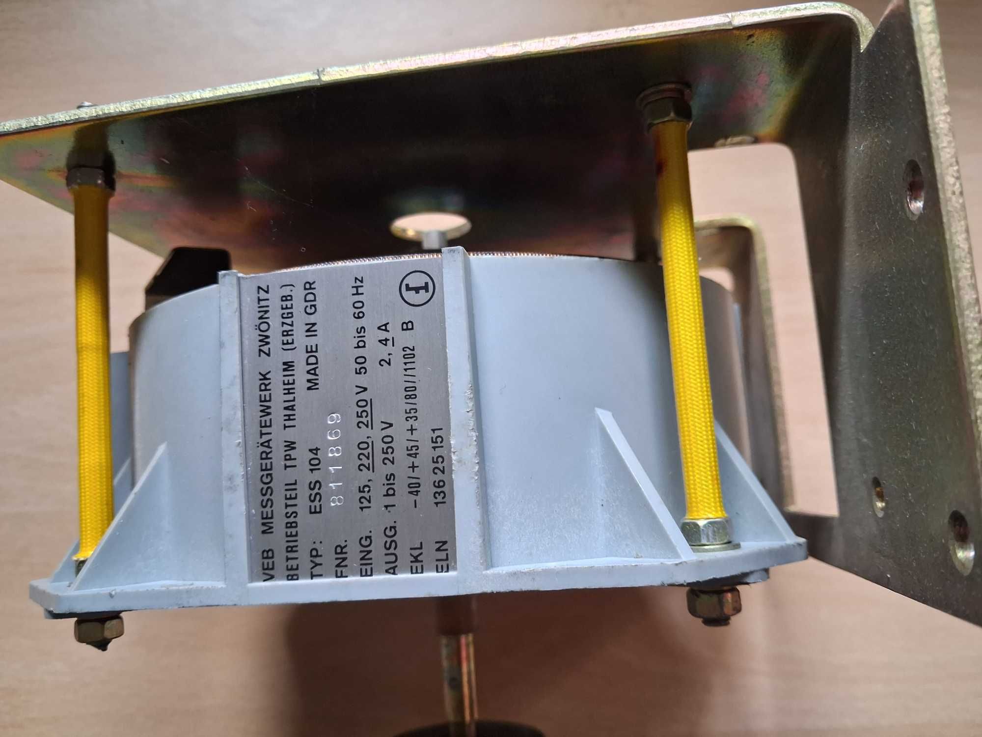 Autotransformator zasilacz ddr