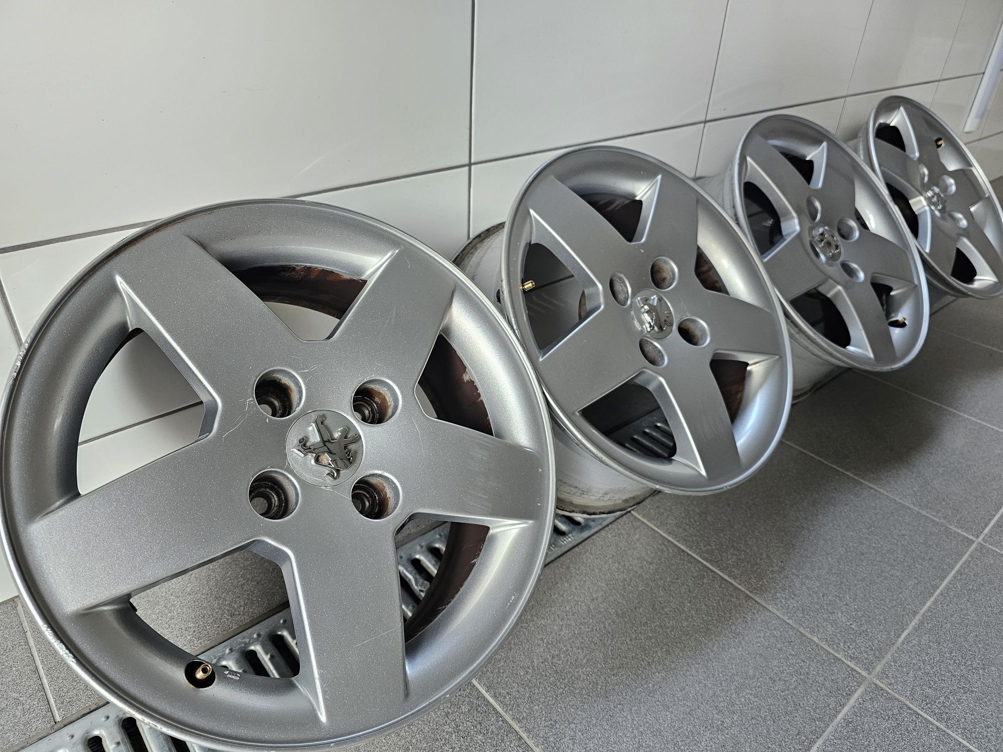 Alufelgi 15 4x108 Peugeot 206.207.208.307.308. Partner Citroen Wysyłka