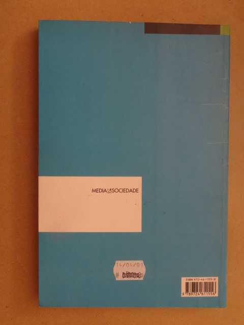 Pequena História da Desinformação de Vladimir Volkoff - 1ª Edição