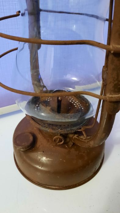 Гасові лампи дві різних