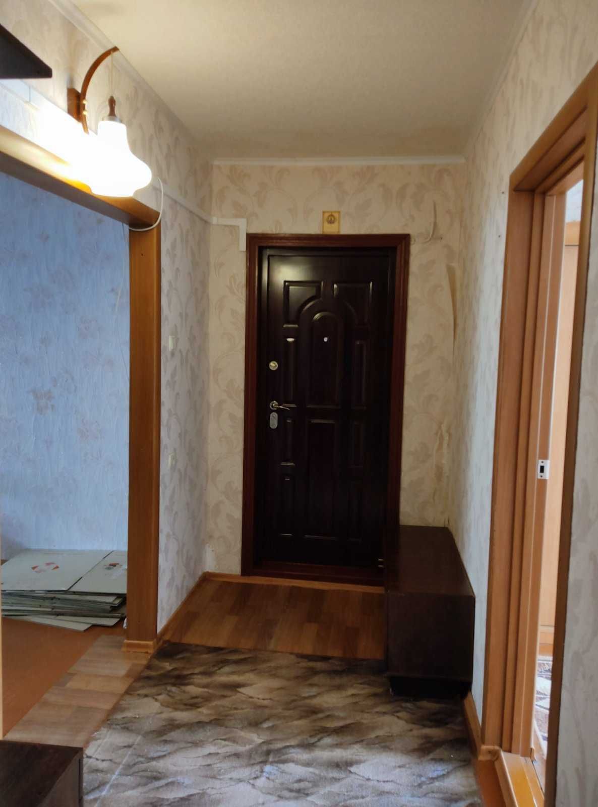 Продам трикімнатну квартиру