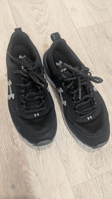 Бігові кросівки Under armour