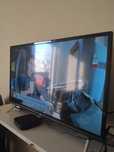 Vendo TV 32 ótimo estado tudo a funcionar com comando