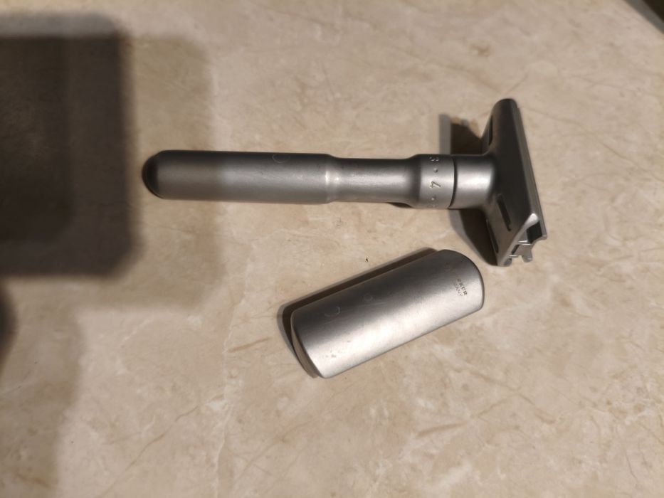 Maszynka do golenia Merkur Futur Solingen 700