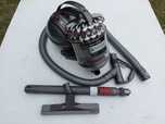 Odkurzacz dyson dc 52 animal complete