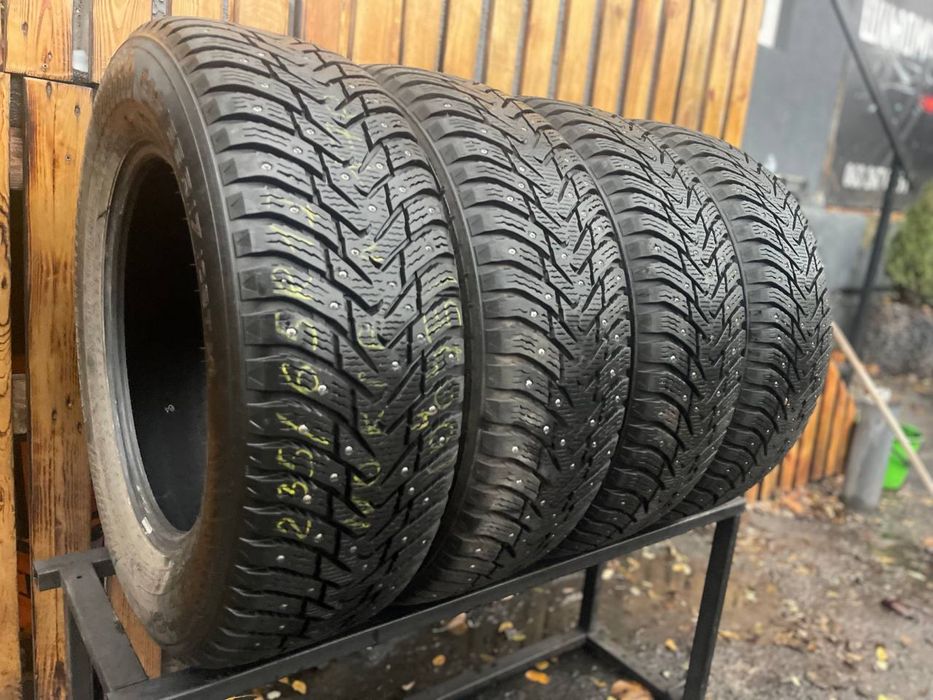 Шини 235/65 r17 Nokian