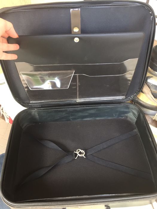 Кожаный портфель