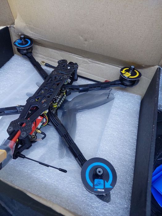FPV 7" Mark 4 10"  и рама XL10 v6