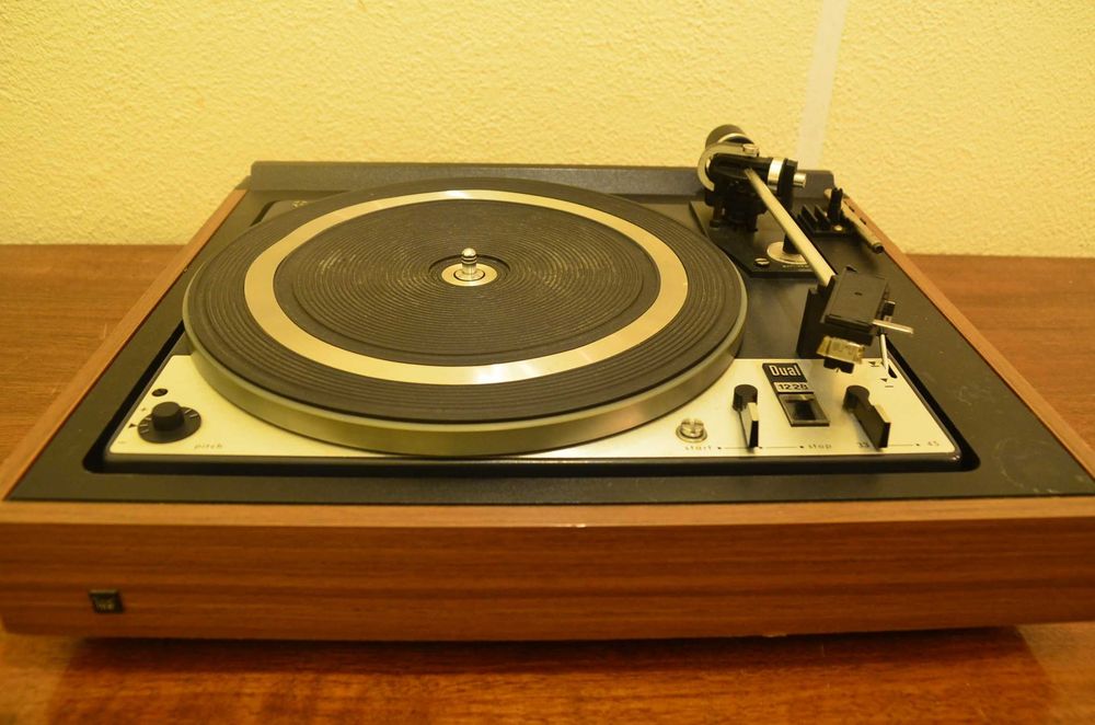 Gira Discos Dual 1228