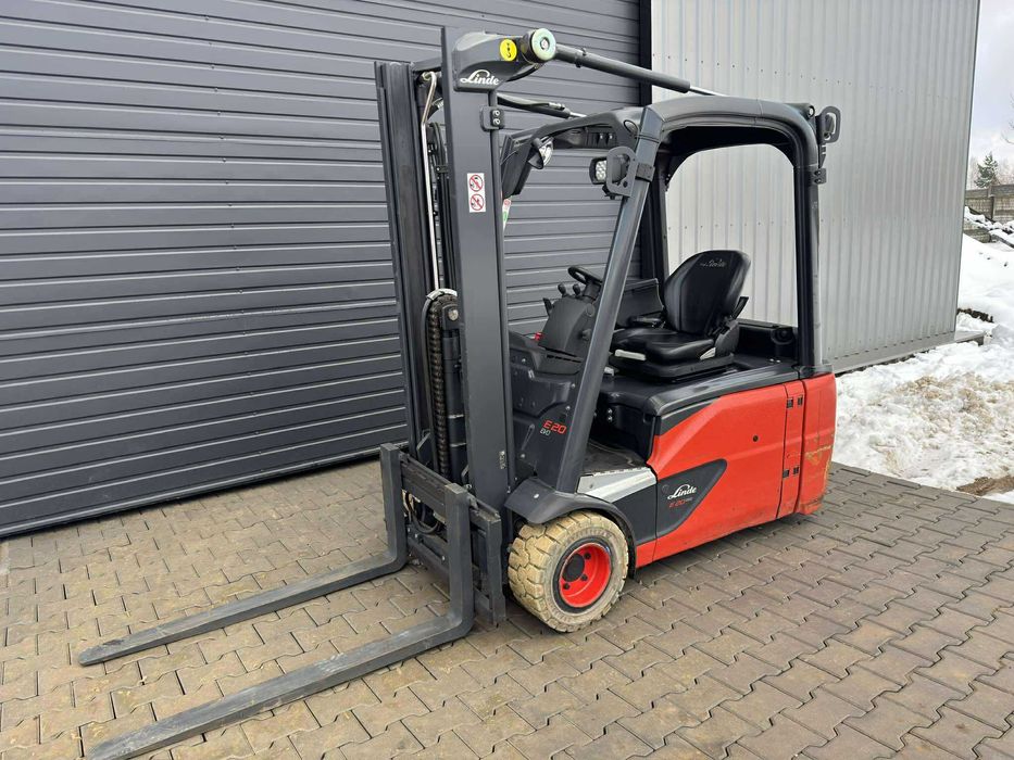 Wózek widłowy Linde E20L 2000kg 386 Elektryk 5600mth Zapraszamy