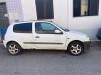 Clio 2 comercial