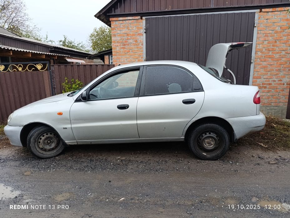 Продам автомобіль сенс