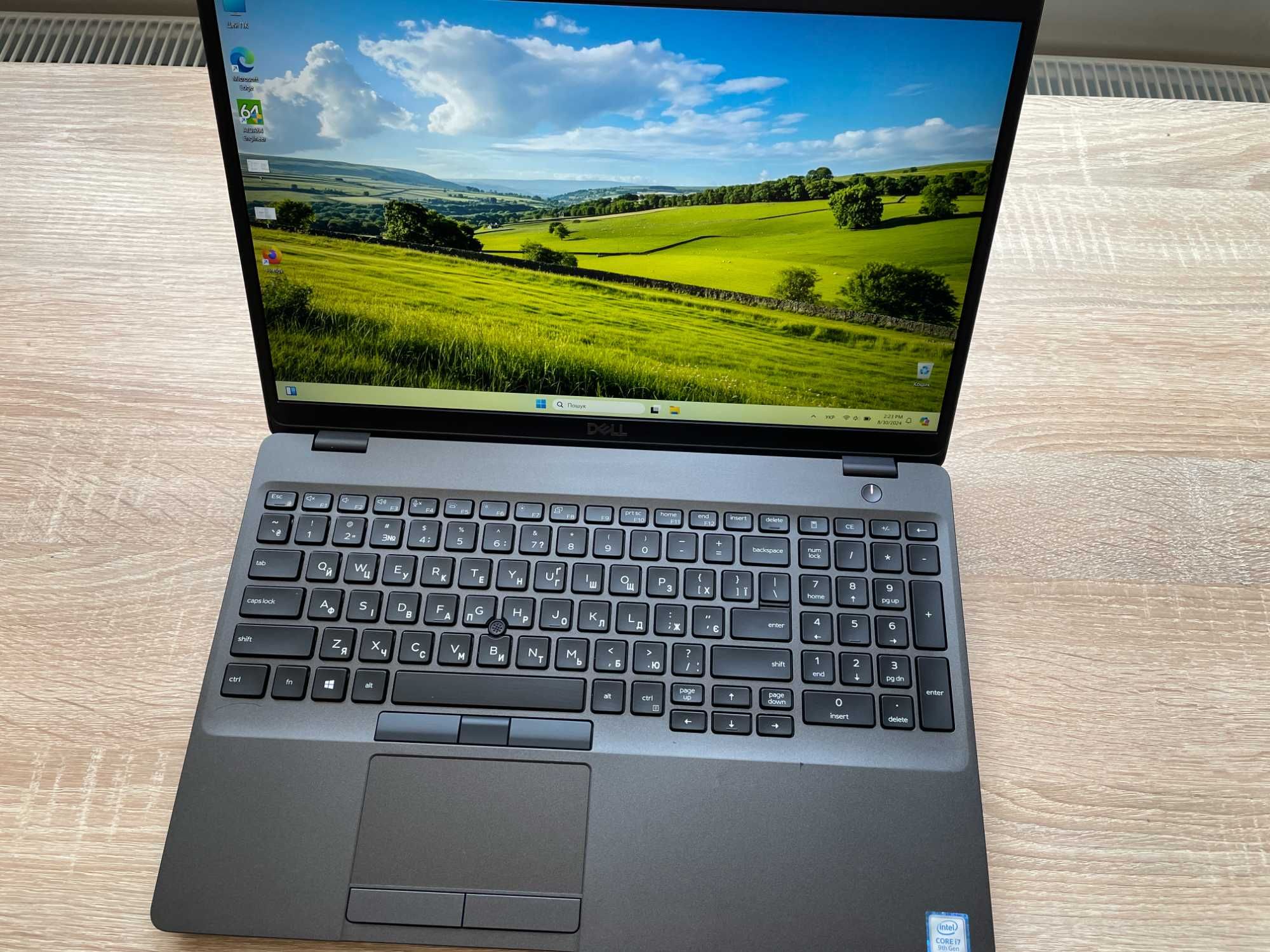 2021р Dell Precision 3541  i7-9850H_NVIDIA_16Gb RAM_256 SSD_Батарея 4%