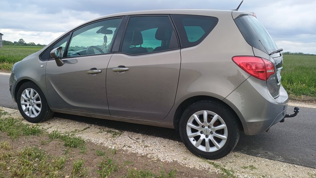 Sprzedam Opel Meriva B 1.7 cdti