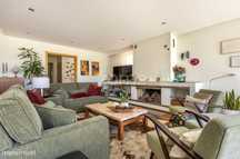 Moradia T4 vista mar, 3 frentes, jardim, garag p/ dois carros Aguda
