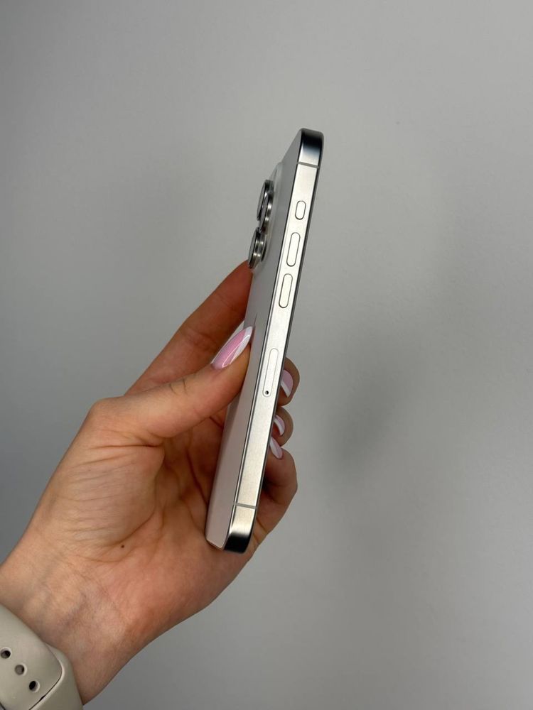 IPhone 15 Pro White Titanium оплата частинами 128gb 256gb 512gb 1tb