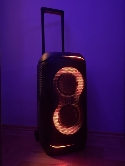 Wynajem przenośnego Głośnika JBL PartyBox Stage 320 !