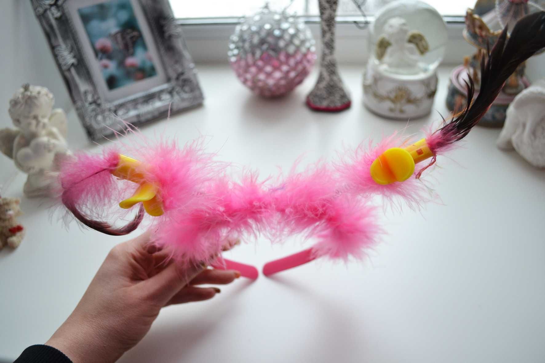 Розовый обруч для девочки с перьями фламинго