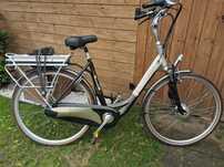 Rower elektryczny Batavus Volta 7 biegow D53