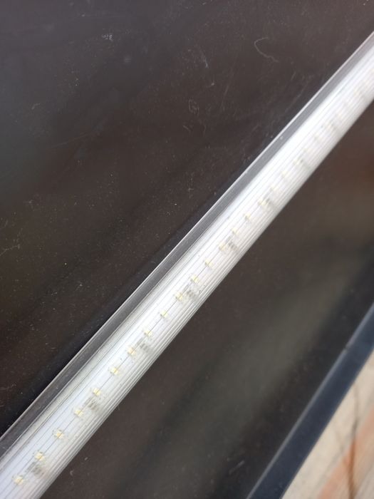 Aquário com lampada como novo