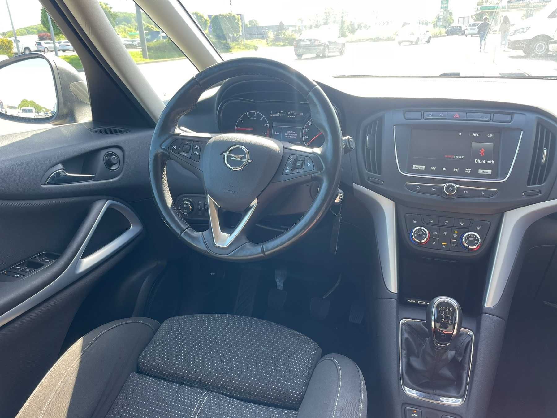 Opel Zafira 2019