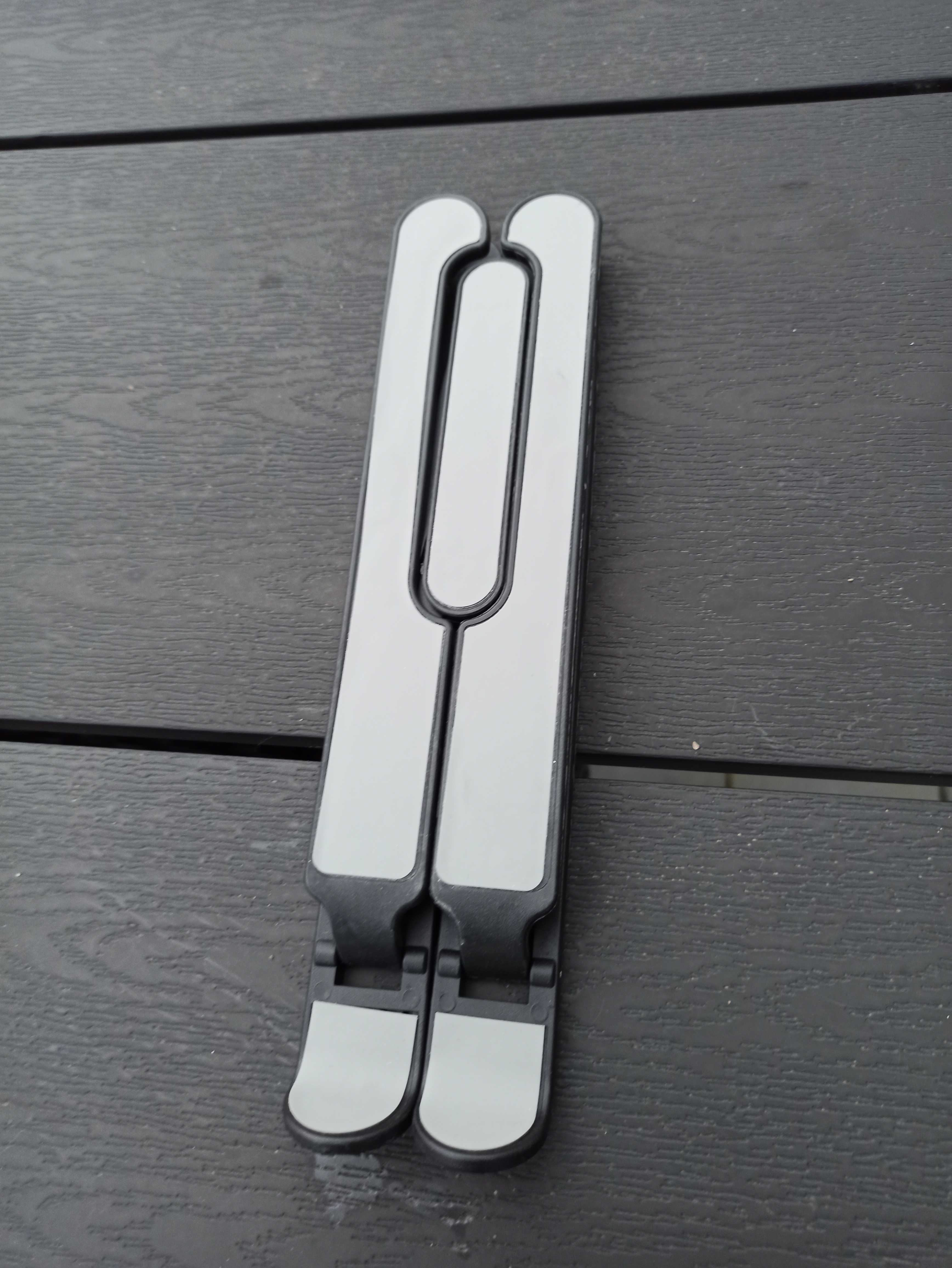 Podstawka Stojak Pod Laptopa Tablet Regulowana Do 15"