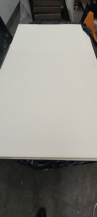 Mata pianka wygłuszająca izolacyjna