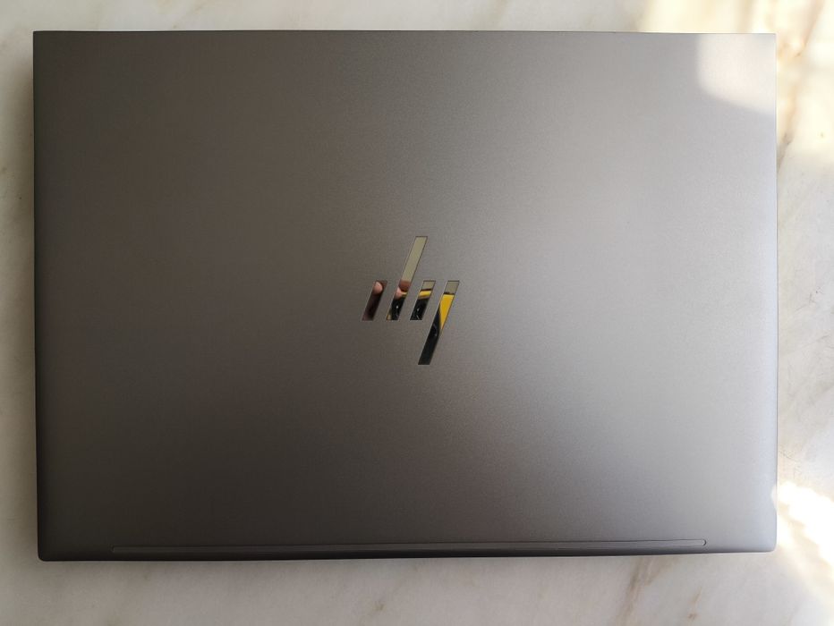 HP Zbook FireFly 14 G10 Ryzen 7 PRO 7480HS/16gb DDR5/ 512GB/ GARANTIA